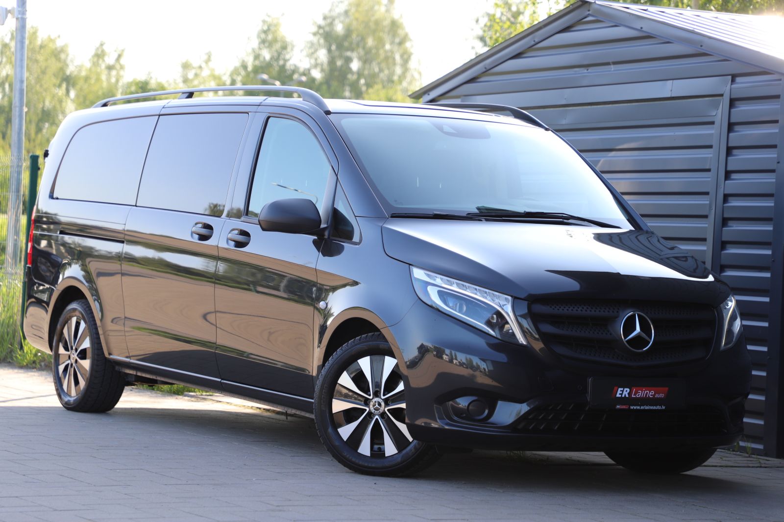 Mercedes Benz