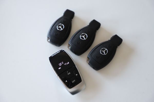 Mercedes Benz